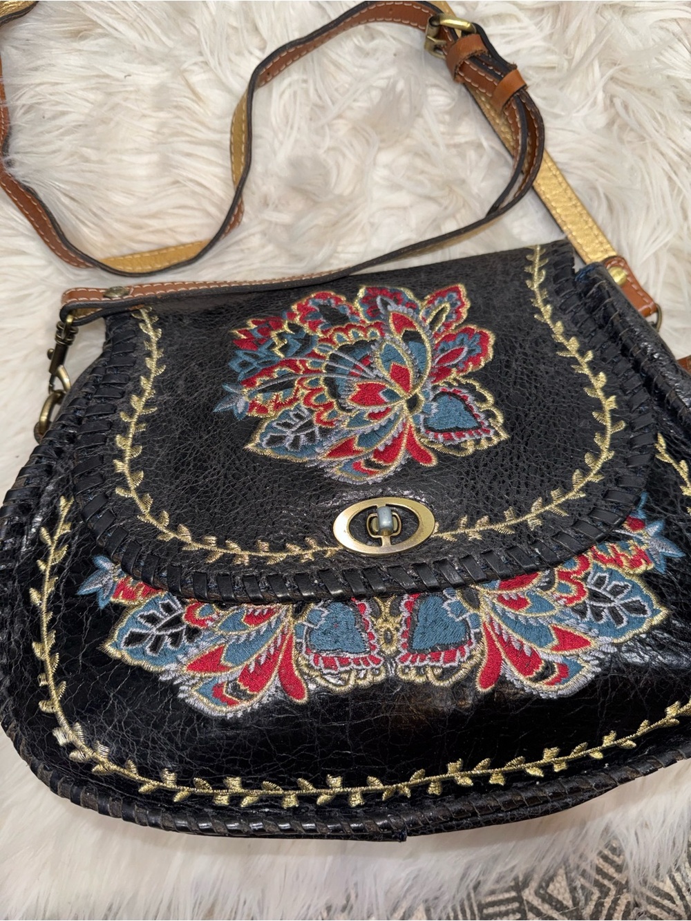 Patricia Nash Arezzo Saddle Bag with Floral Embroidery Crossbody Bag Black - Picture 2 of 15